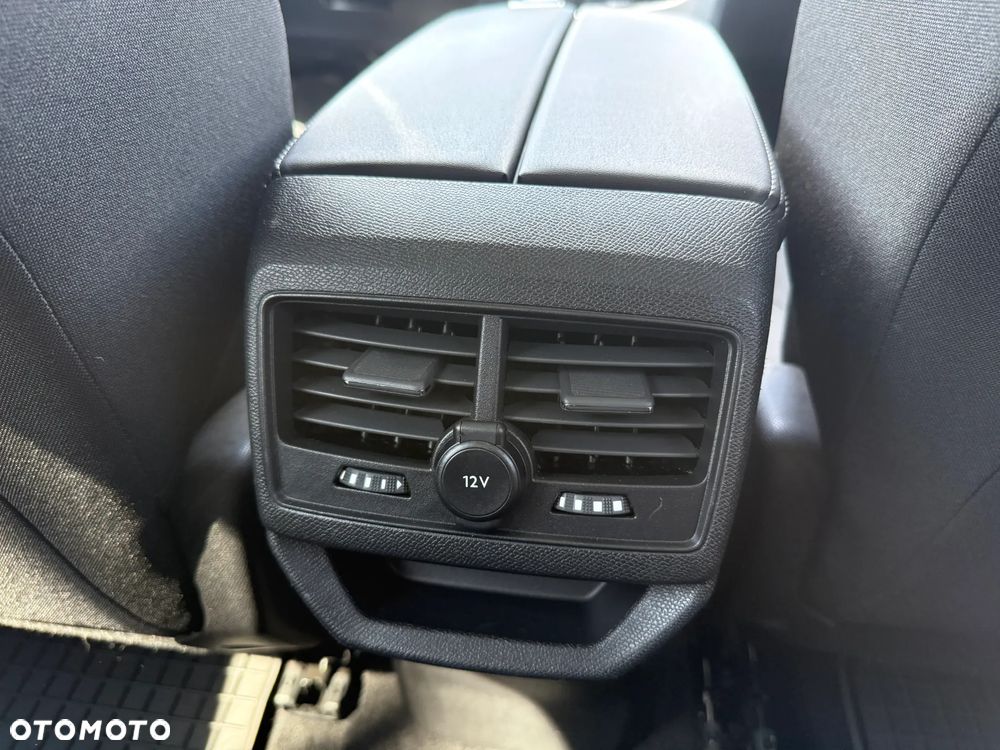 Peugeot 3008 - 23