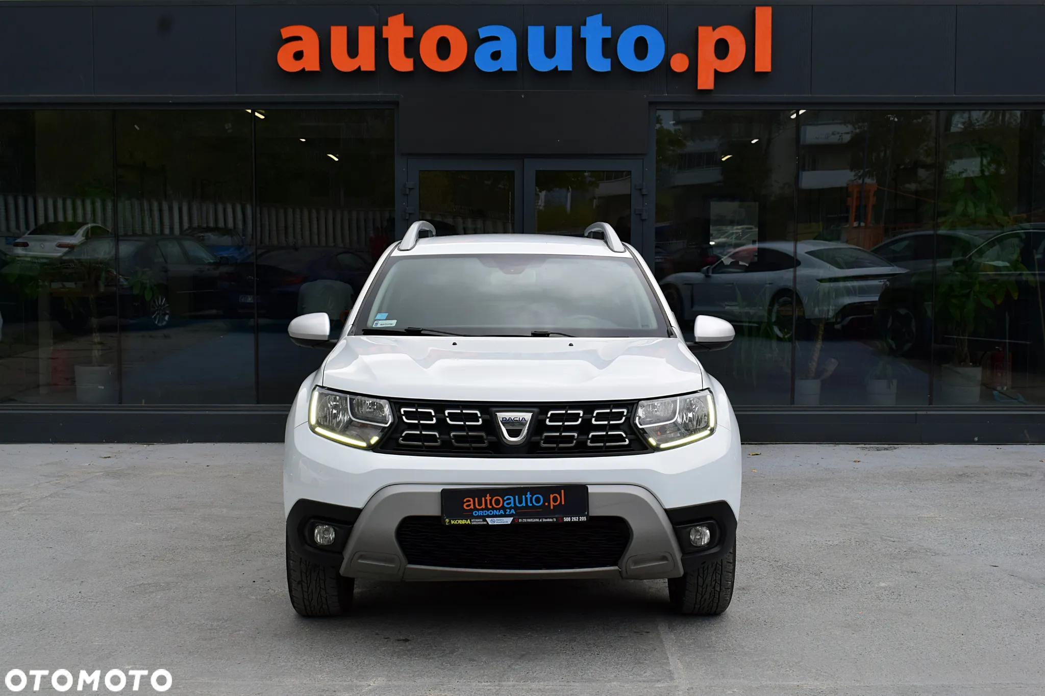 Dacia Duster 1.6 SCe Ambiance S&S - 2
