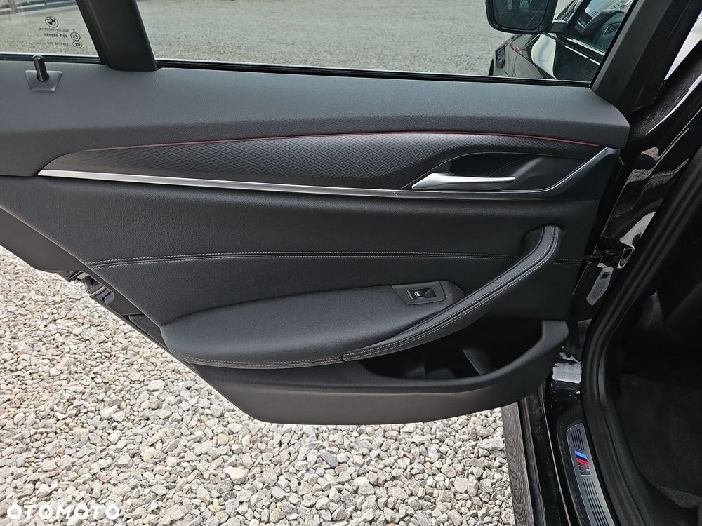 BMW Seria 5 - 25