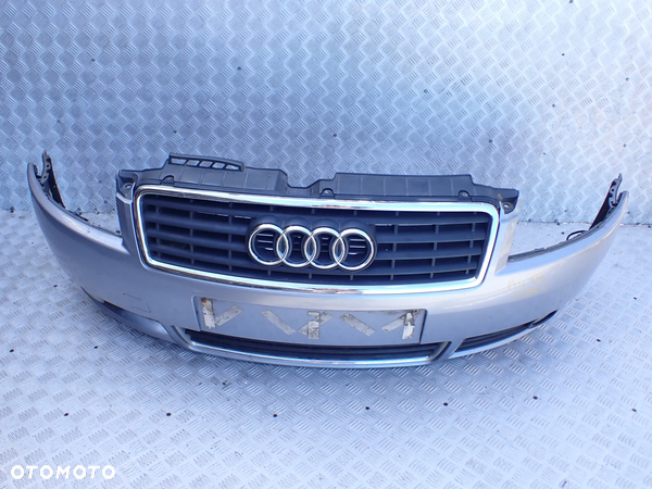 ZDERZAK PRZÓD AUDI A4 B6 CABRIO
