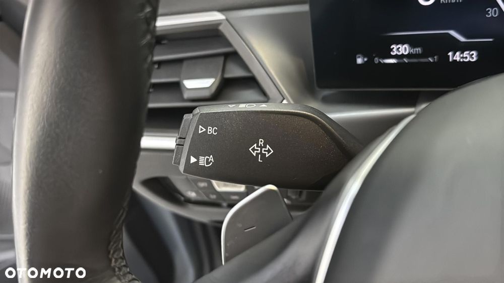 BMW Seria 3 318d mHEV - 29