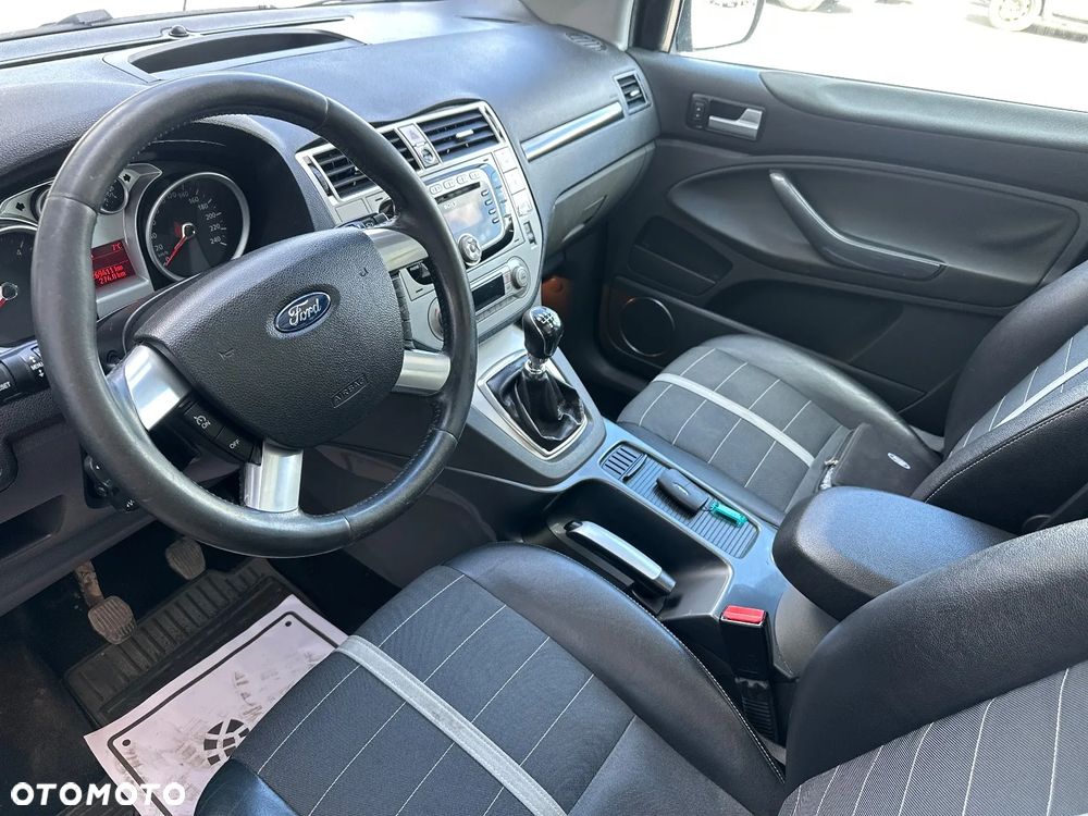 Ford Kuga 2.0 TDCi Titanium - 18