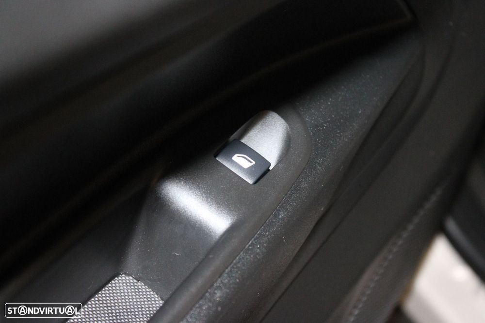 Fiat 600e 54 kWh La Prima - 35