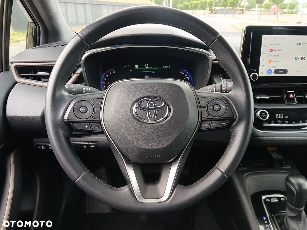 Toyota Corolla 2.0 Hybrid Trek - 26