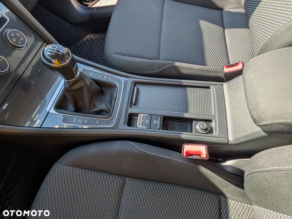 Volkswagen Golf 1.6 TDI BMT Trendline - 18