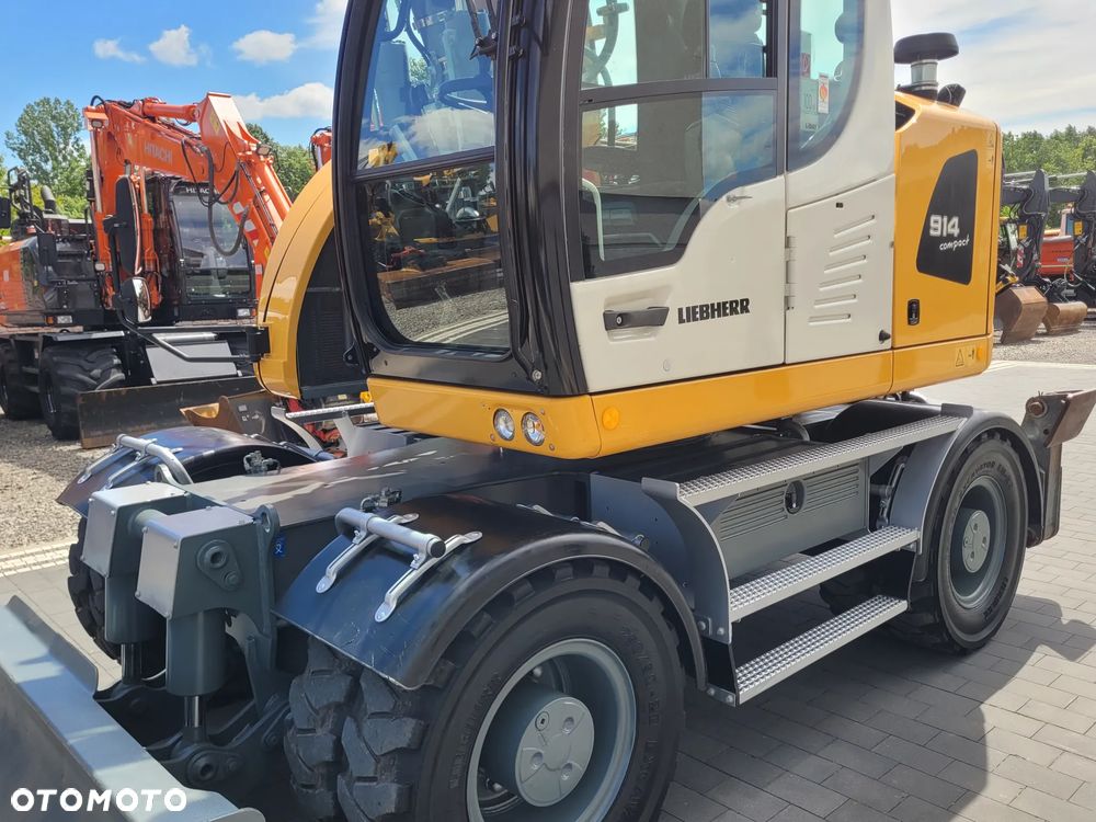 Liebherr A914 compact / ROTOTILT / 8600h / serwisowana / - 9