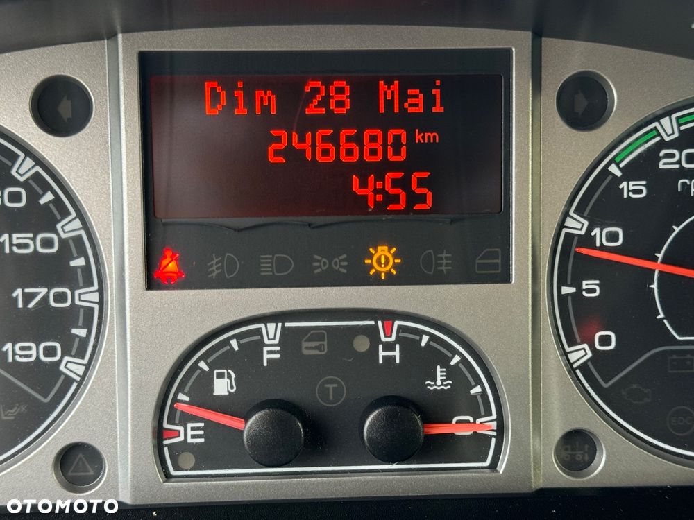 Iveco Daily 35C15 // Dubel Kabina 7 miejsc // - 19