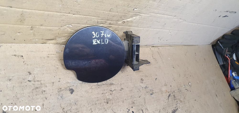 Klapka wlewu paliwa Peugeot 307 EXLD 9643083777 - 3