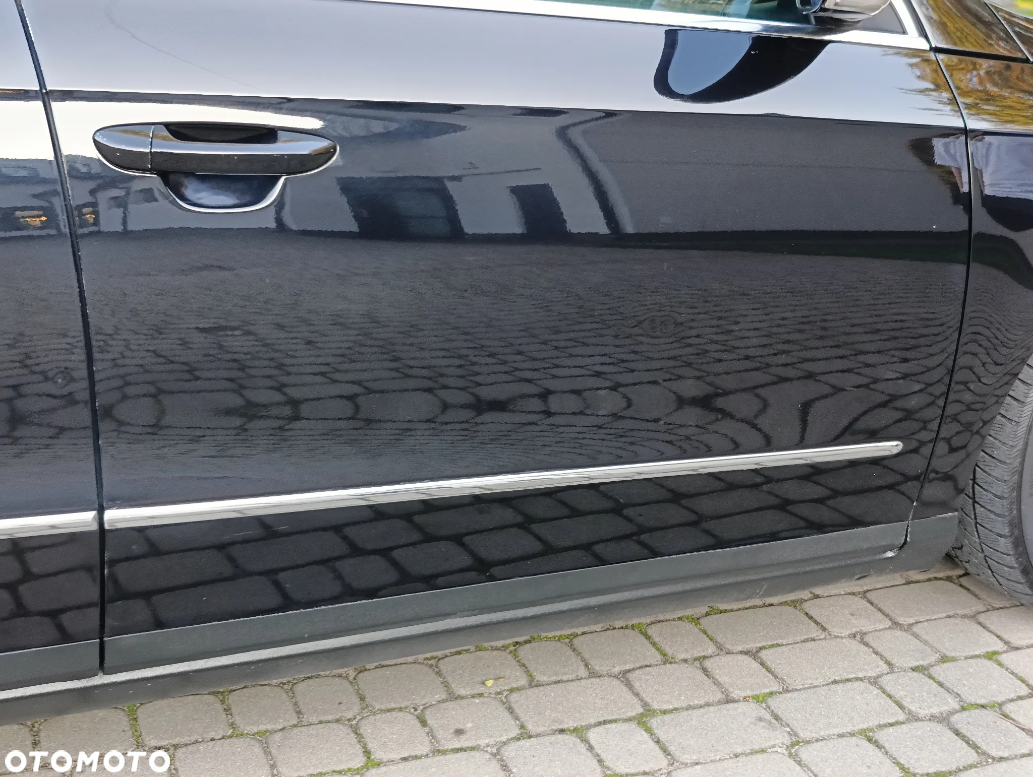Volkswagen Passat 2.0 TDI DPF Highline - 14