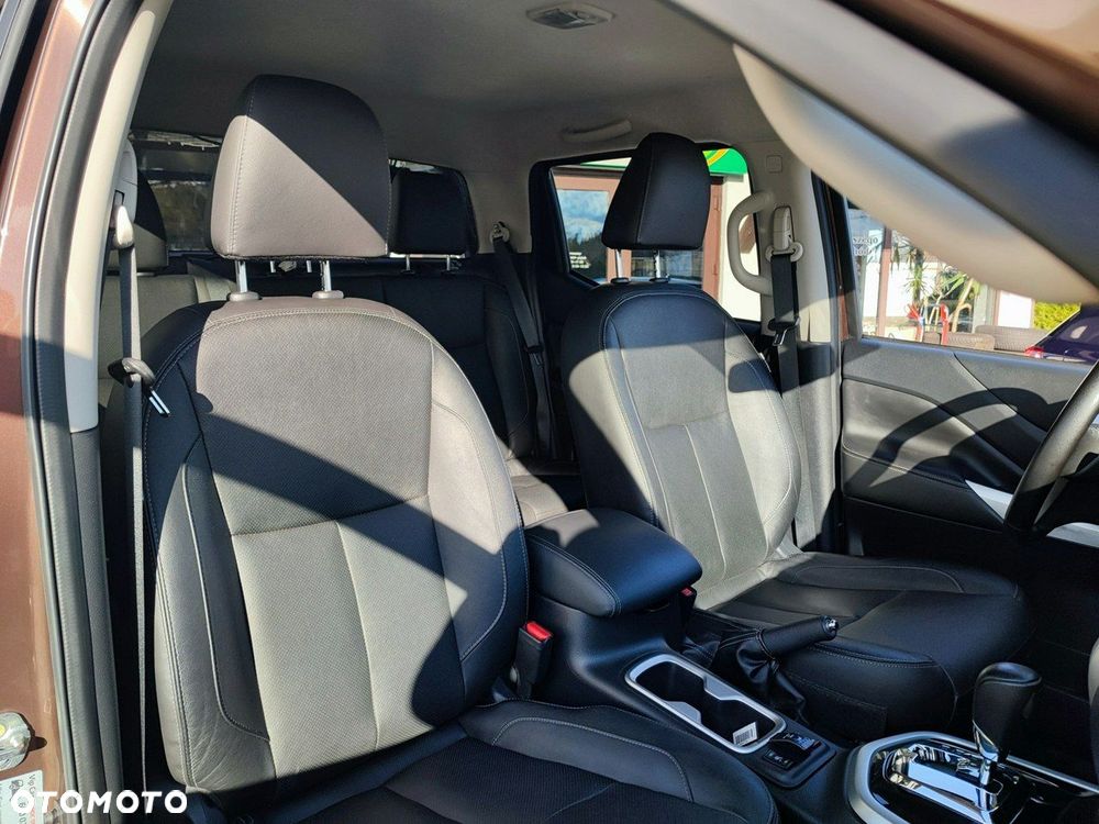 Nissan Navara - 25
