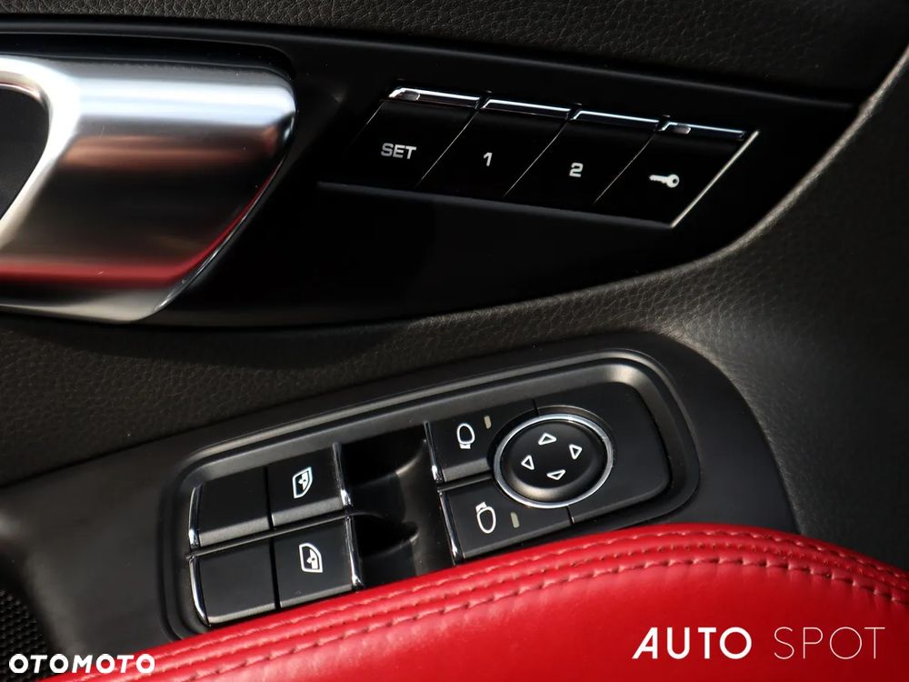 Porsche 718 Cayman S PDK - 14