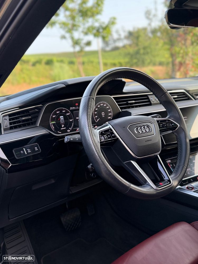 Audi e-tron S quattro - 15