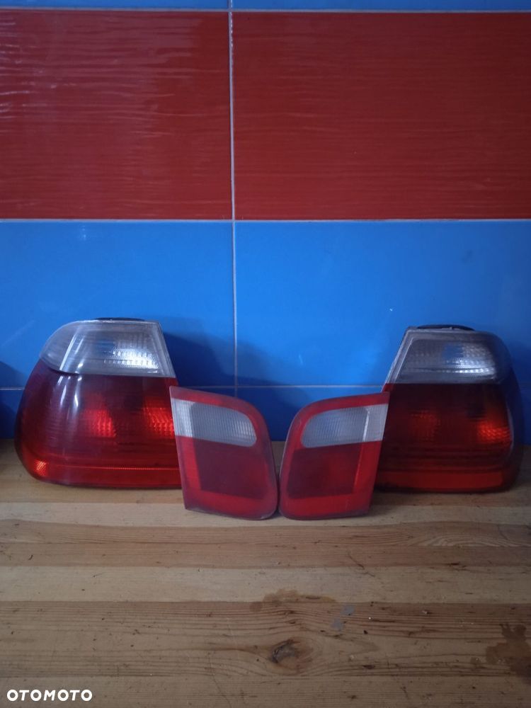 Lampy tylne w klapę BMW E46 - 1