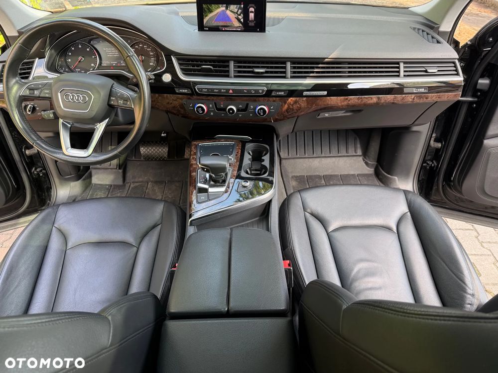 Audi Q7 - 9