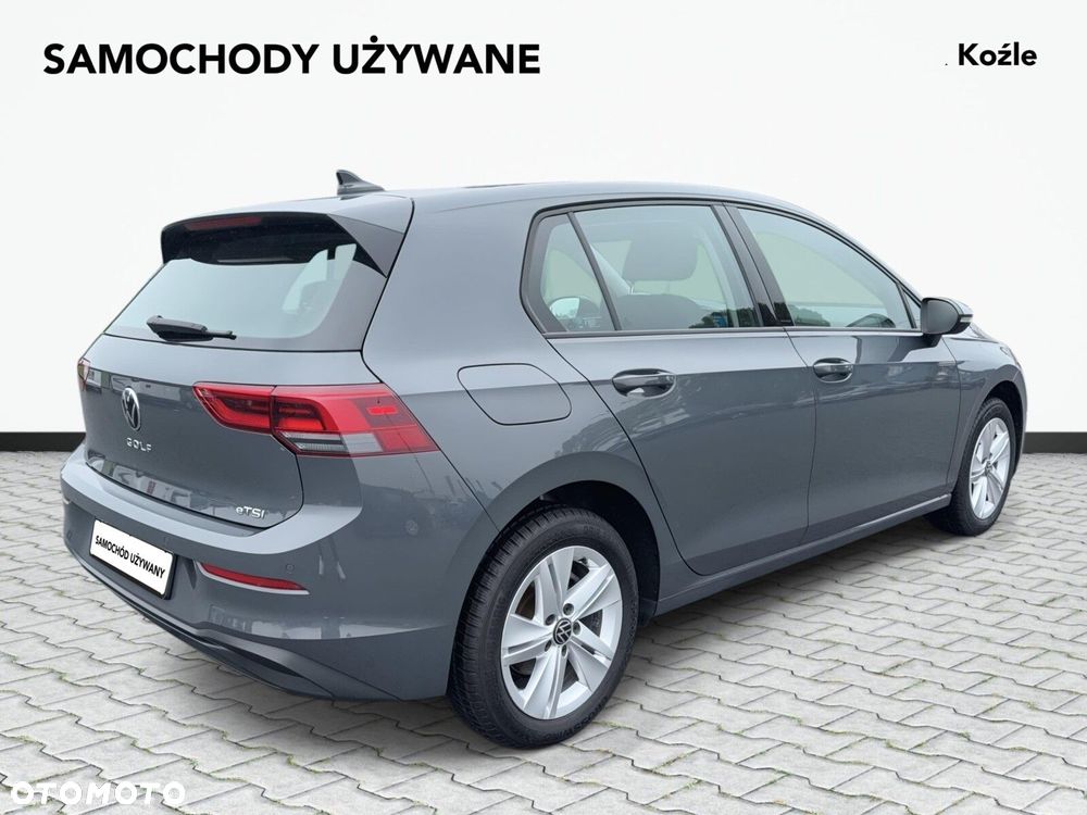 Volkswagen Golf - 5