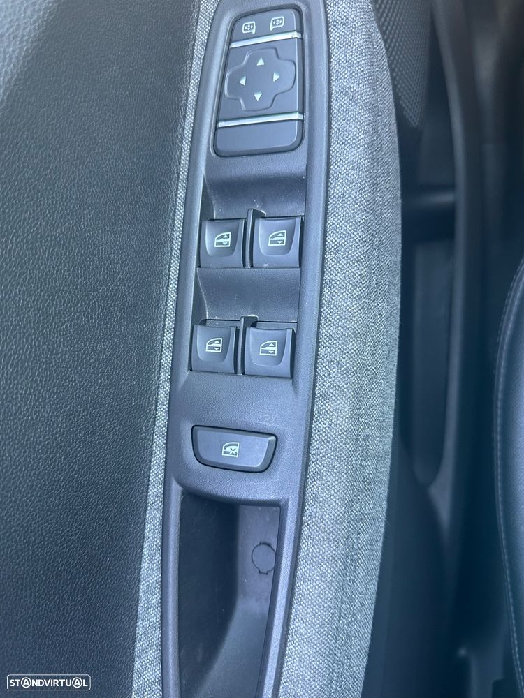 Renault Zoe (c/ Bateria) EV50 135hp Techno - 15