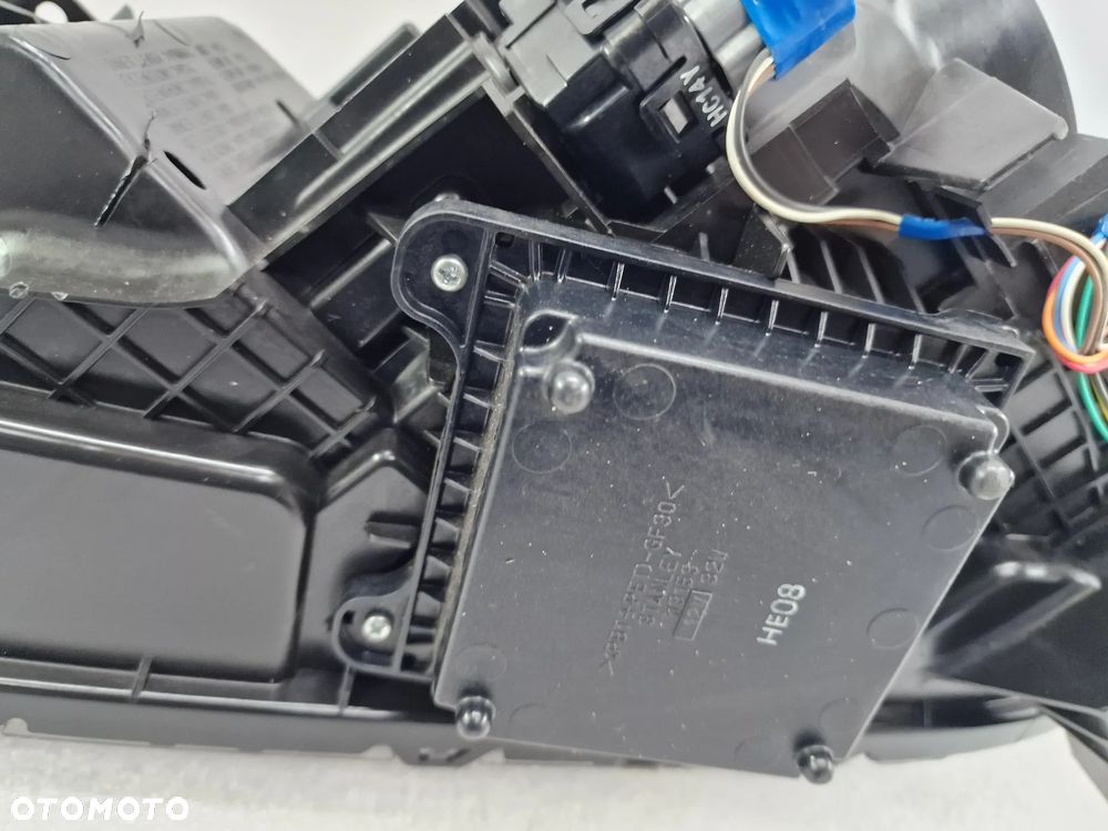 MITSUBISHI ECLIPSE CROSS PRAWA LAMPA PRZEDNIA PRZÓD FULL LED , NR STANLEY W3153 , NR AUKCJI LA449 - 23