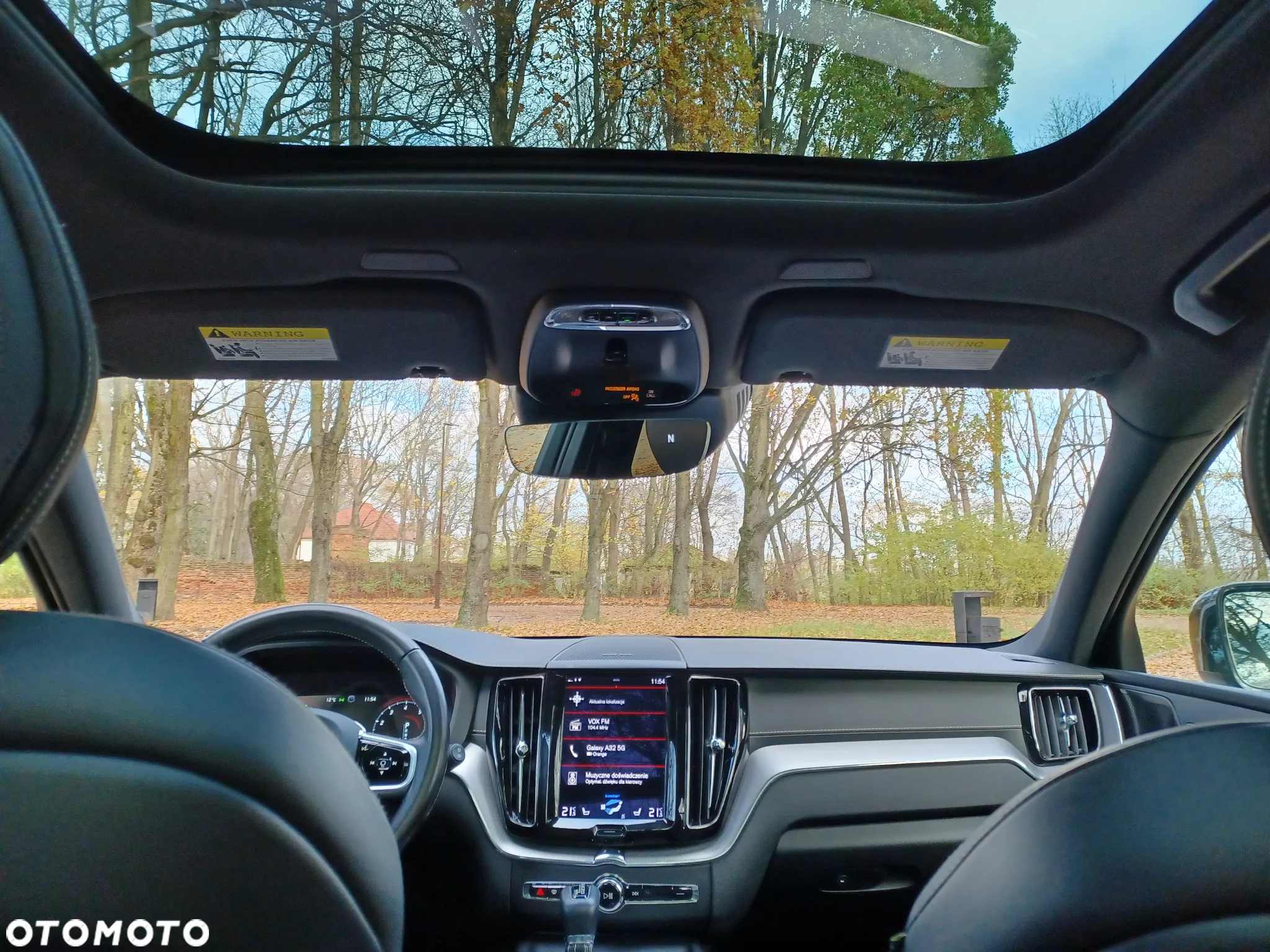 Volvo XC 60 T5 AWD R-Design - 32