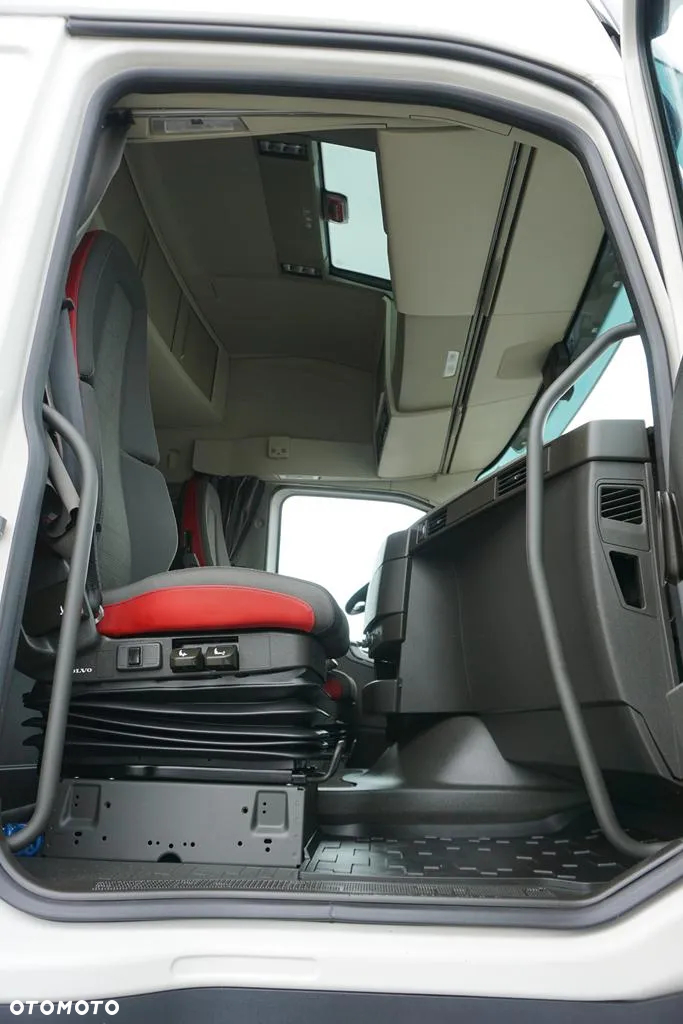 Volvo FH / 460 / EURO 6 / ACC / I -COOL / GLOBETROTTER - 8