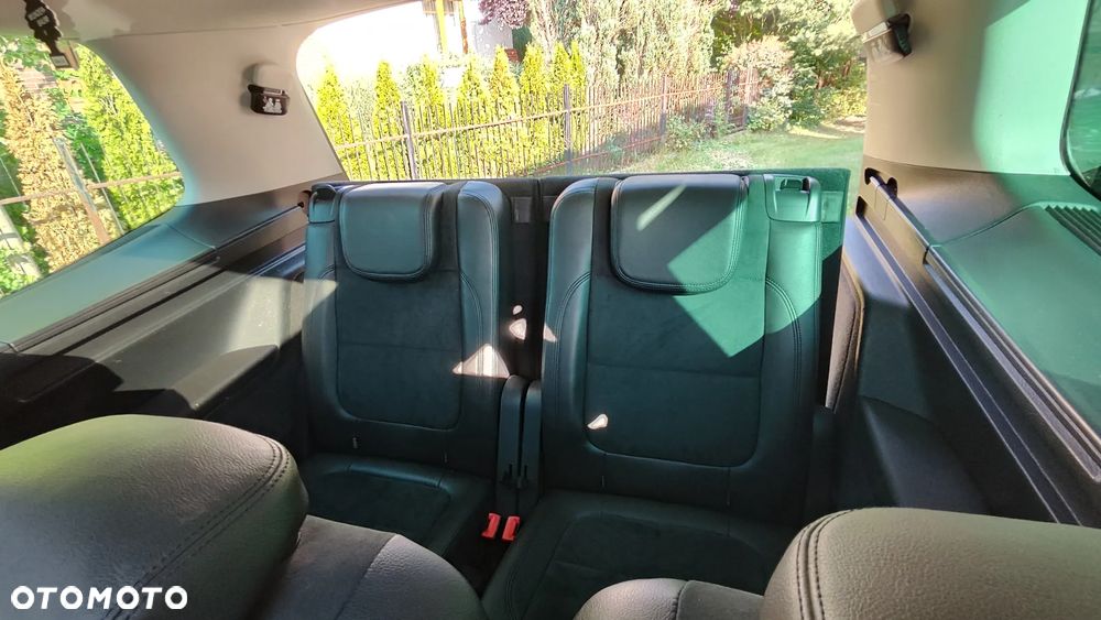 Volkswagen Sharan - 11