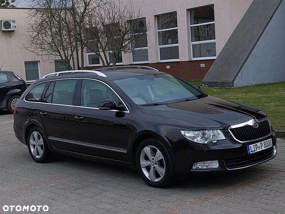 Skoda Superb 1.6 TDI Exclusive - 8