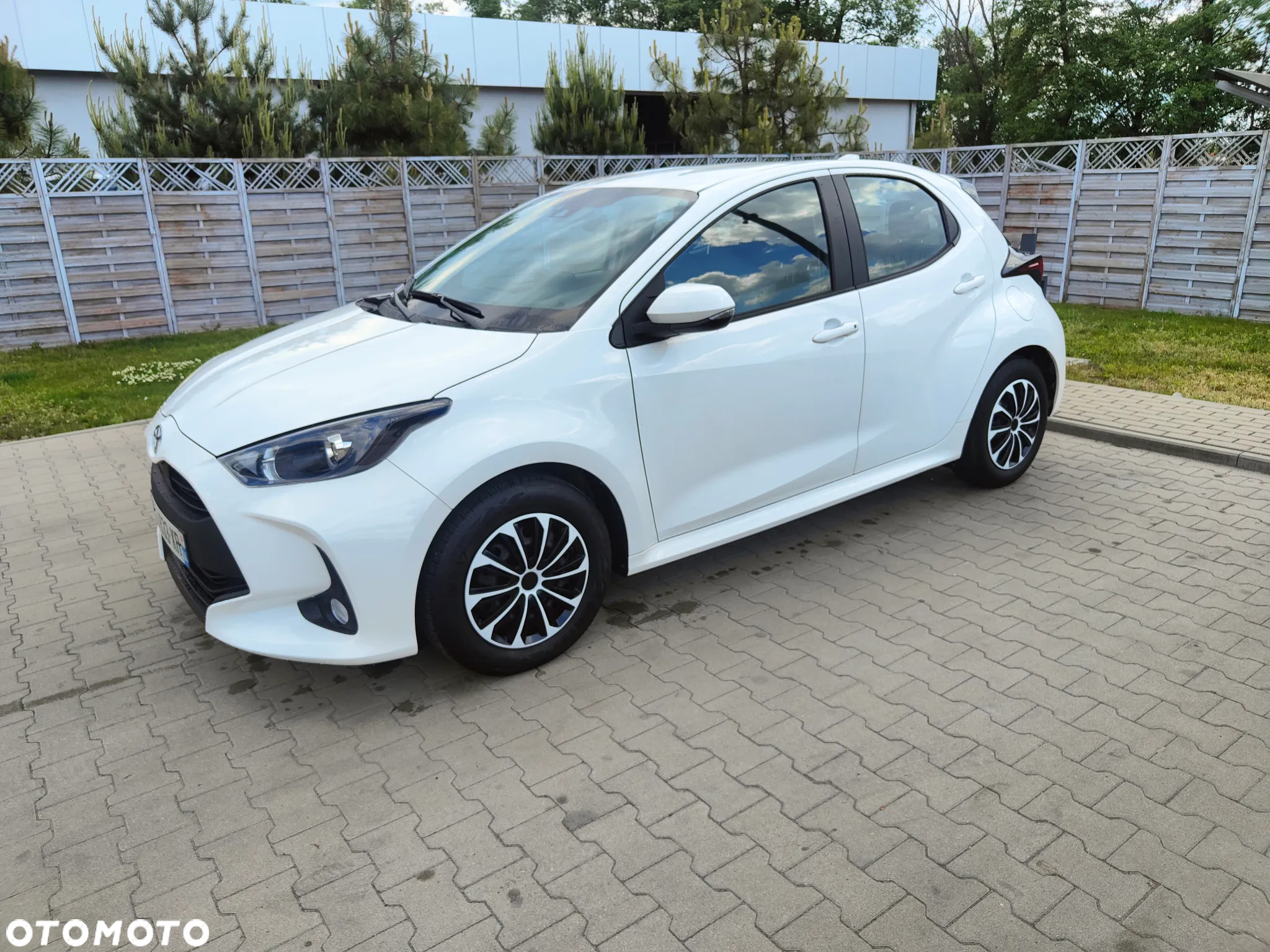 Toyota Yaris Hybrid 1.5 Active - 17