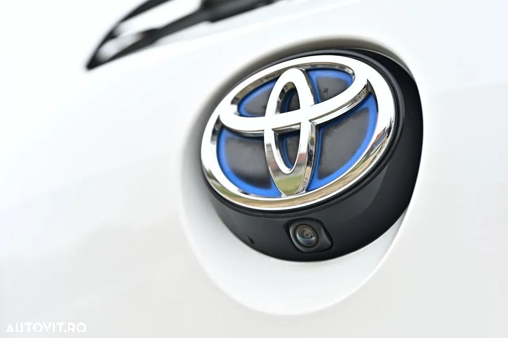 Toyota Corolla 1.8 Hybrid Business Edition - 17