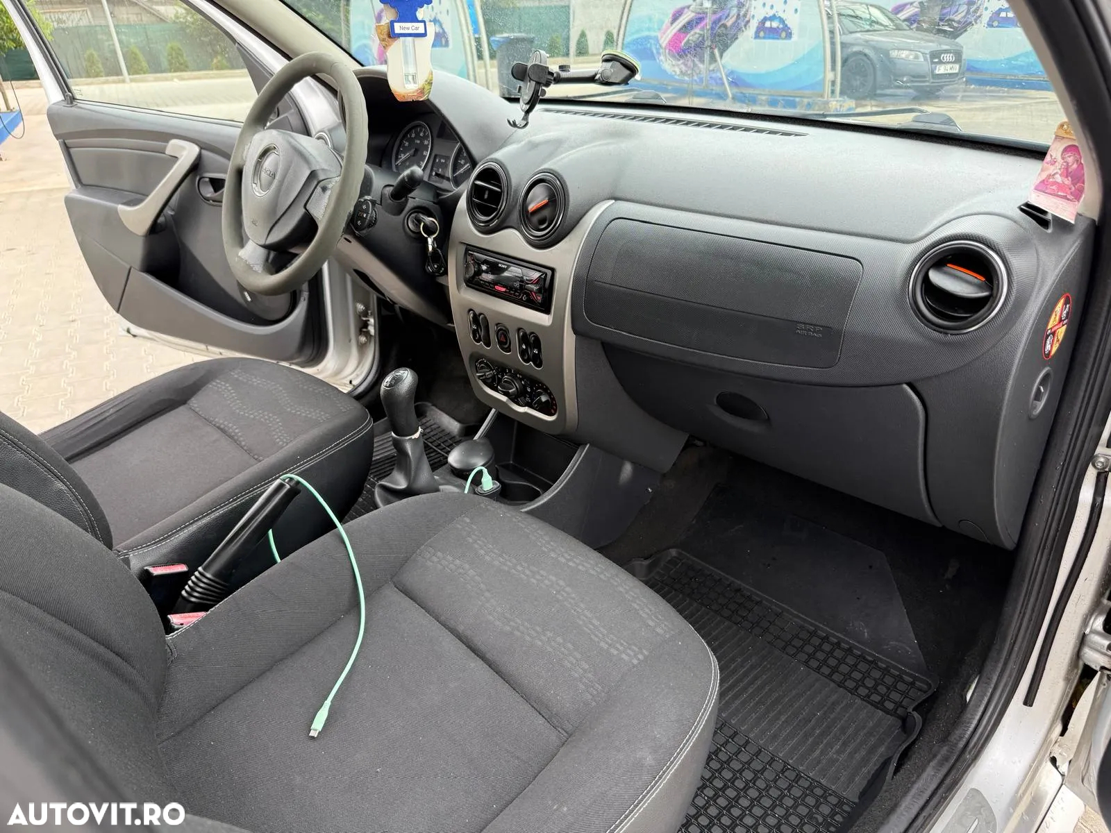 Dacia Sandero 1.6 MPI Ambiance - 13