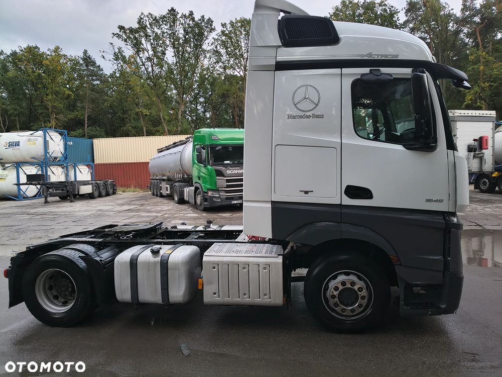 Mercedes-Benz Actros - 11