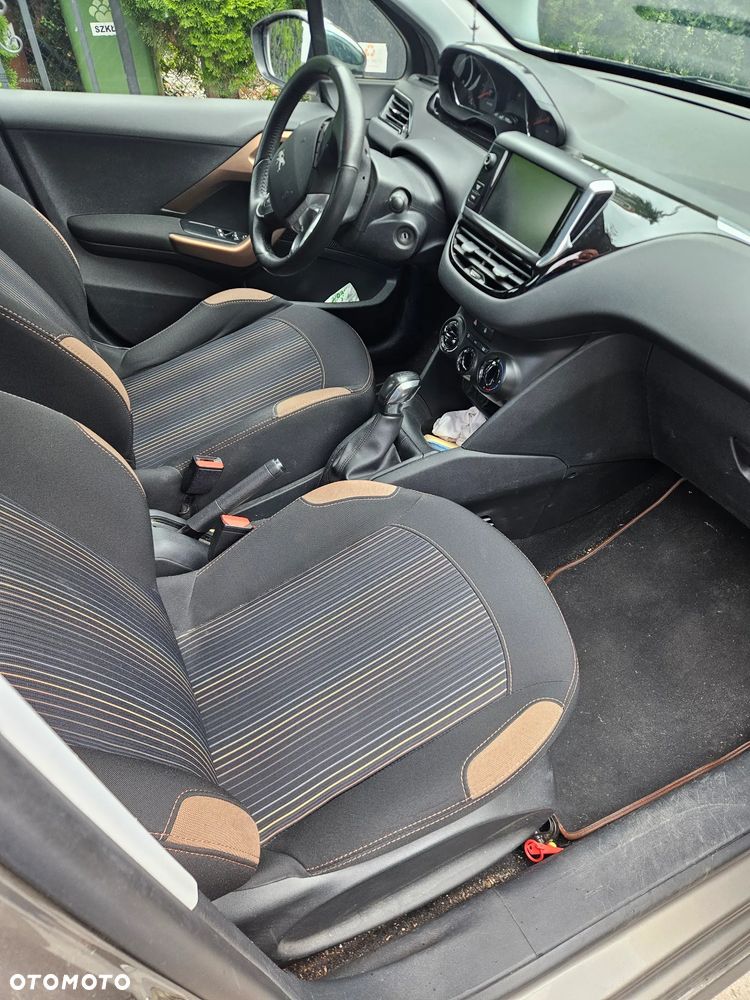 Peugeot 208 1.2 VTi Active - 8