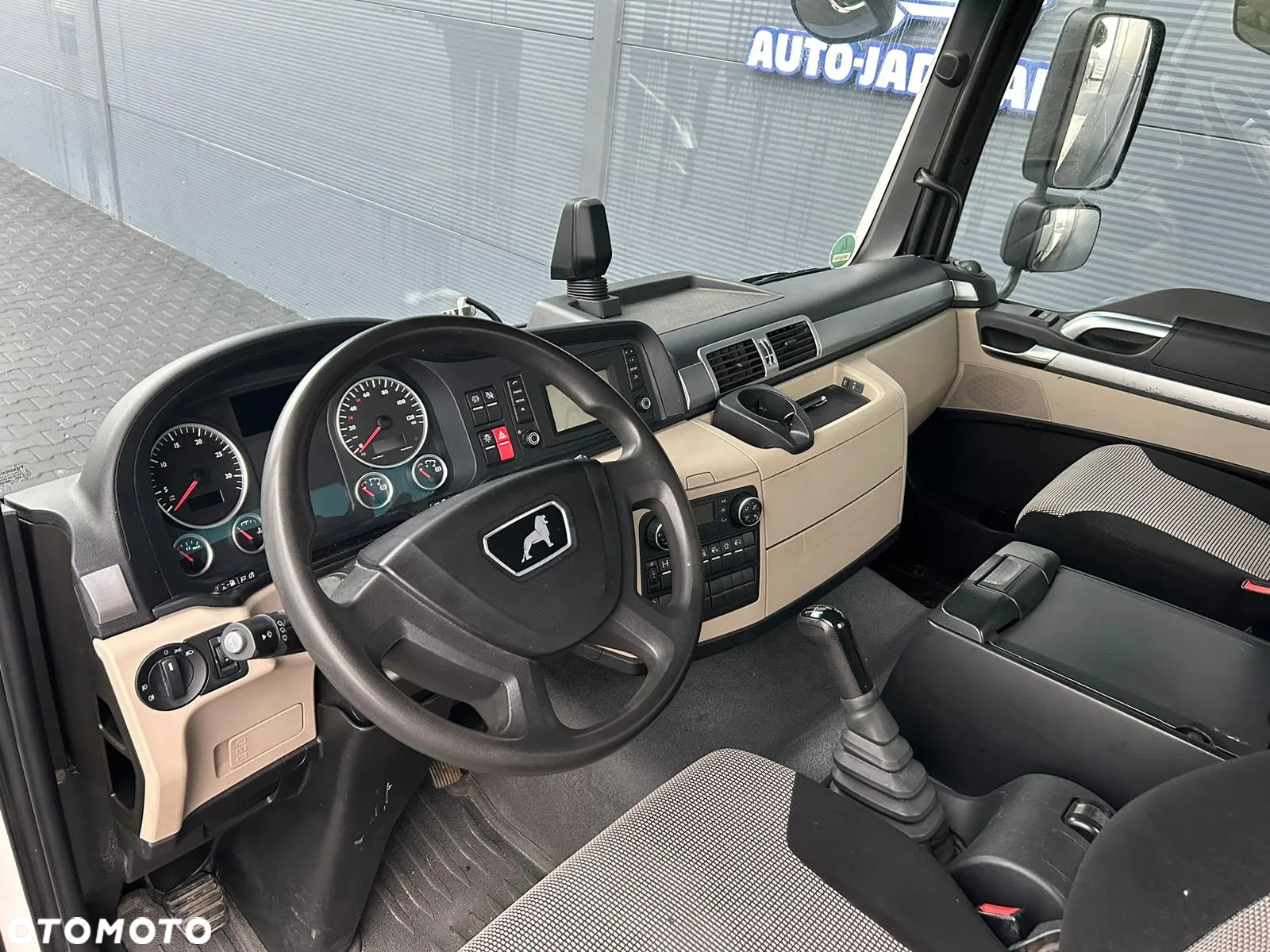 MAN TGL 9.250 8.250 **Pomoc Drogowa**Laweta**Autolaweta**Najazd**2017R**Serwisowany** - 12