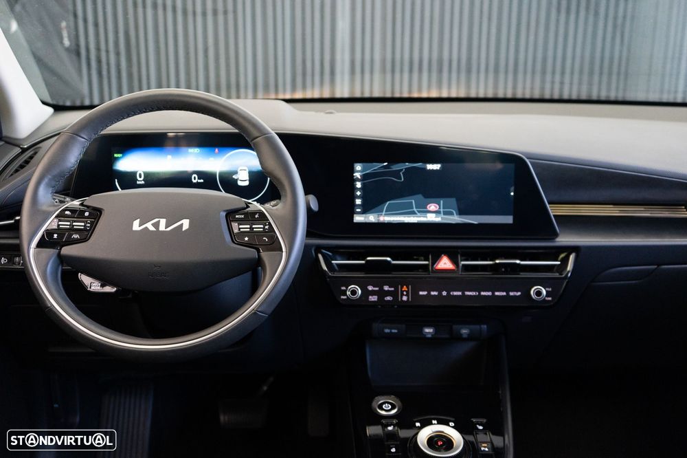Kia Niro EV 64kWh Drive - 37