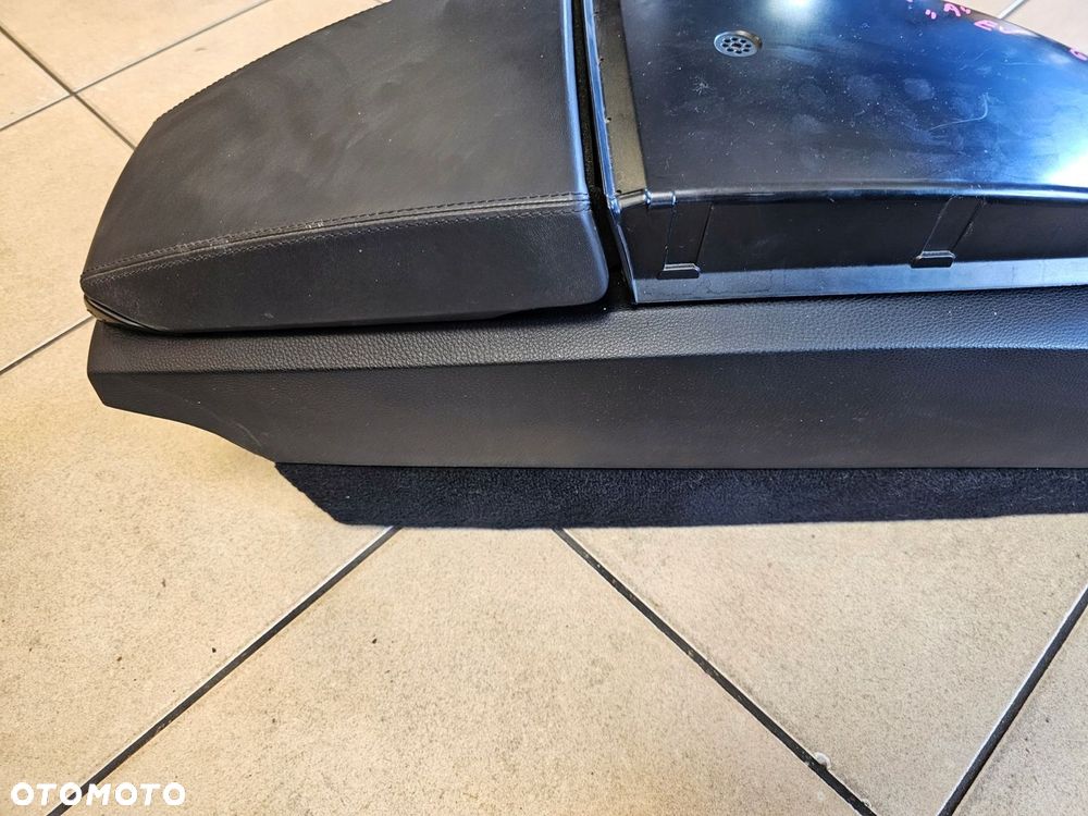 PODŁOKIETNIK TUNEL ŚRODKOWY BMW 6 E64 - 7