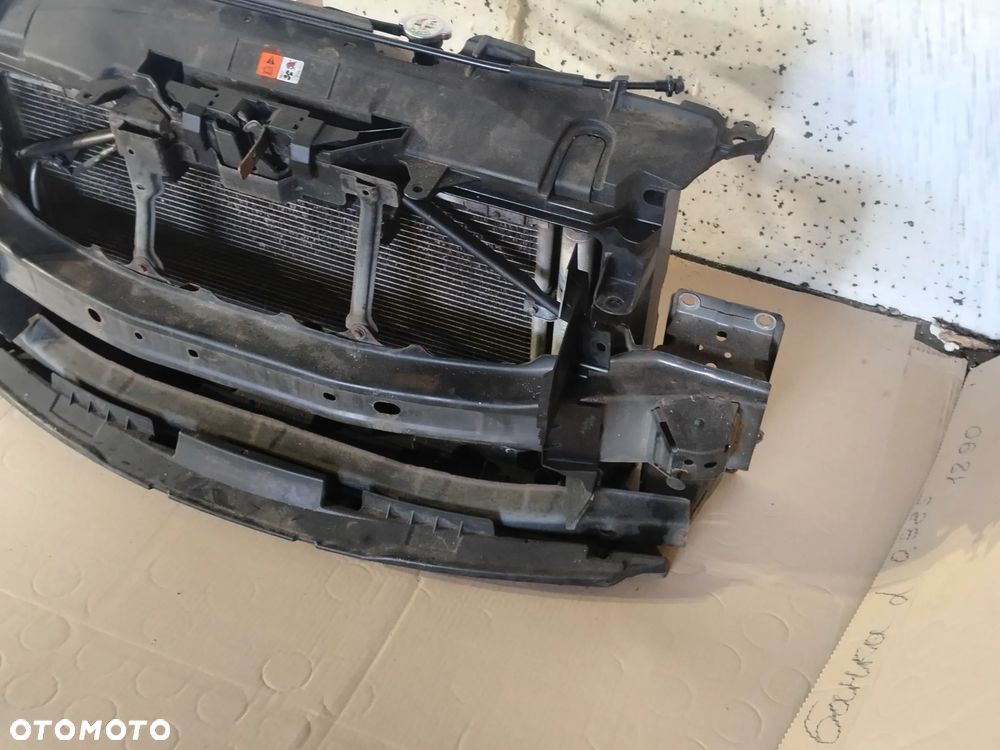 PAS PRZEDNI CHŁODNICE MAZDA 6 GH LIFT 2.2 DIESEL BELKA - 3
