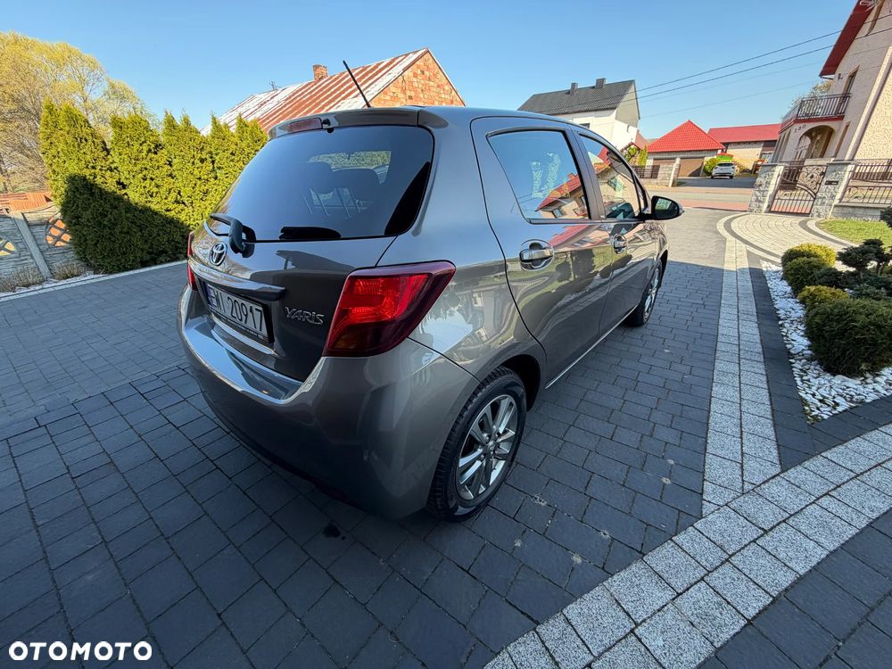 Toyota Yaris 1.33 VVT-i Edition - 8