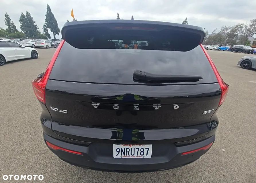 Volvo XC 40 - 6