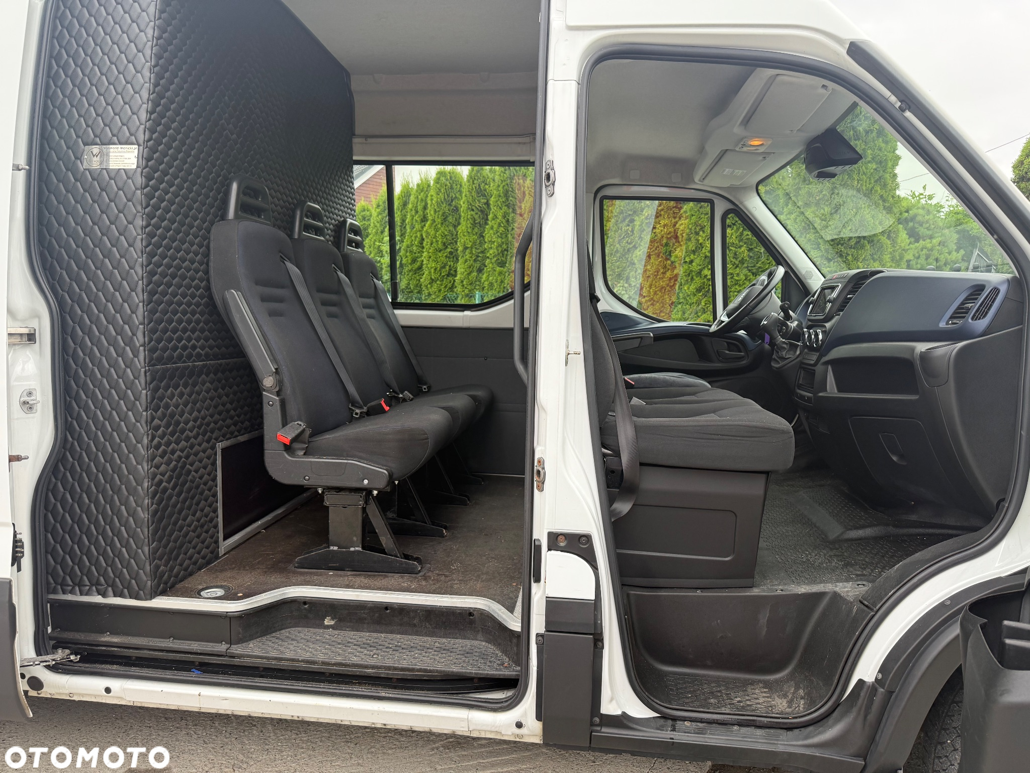 Iveco DAILY 35S16 L4Hh2 pull opcja   7 OSÓB OD REKI - 11