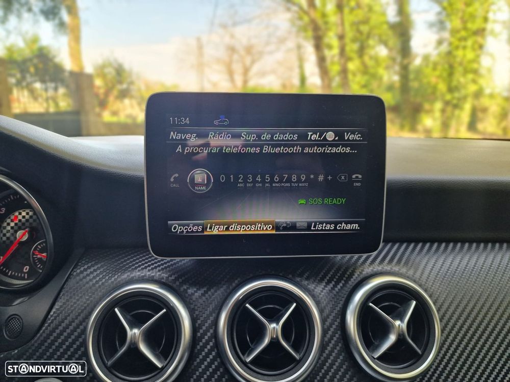 Mercedes-Benz A 180 d AMG Line - 16