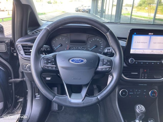 Ford Fiesta 1.0 EcoBoost S&S TITANIUM - 10