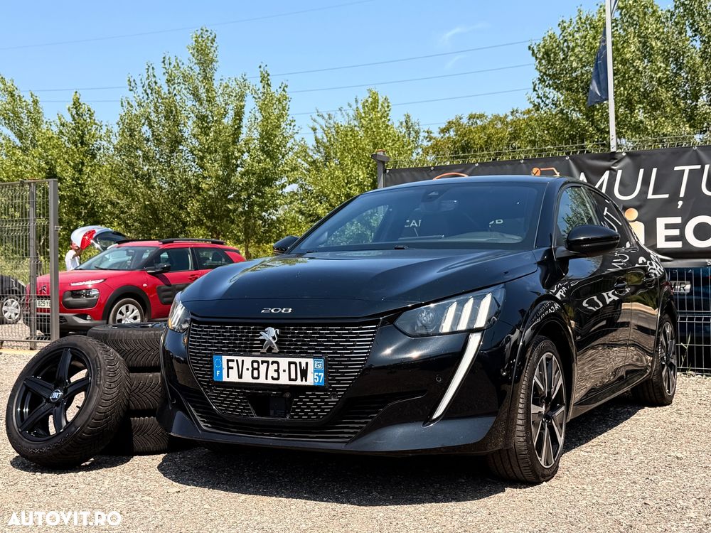 Peugeot 208 1.2 L PureTech STT EAT8 GT Line - 11
