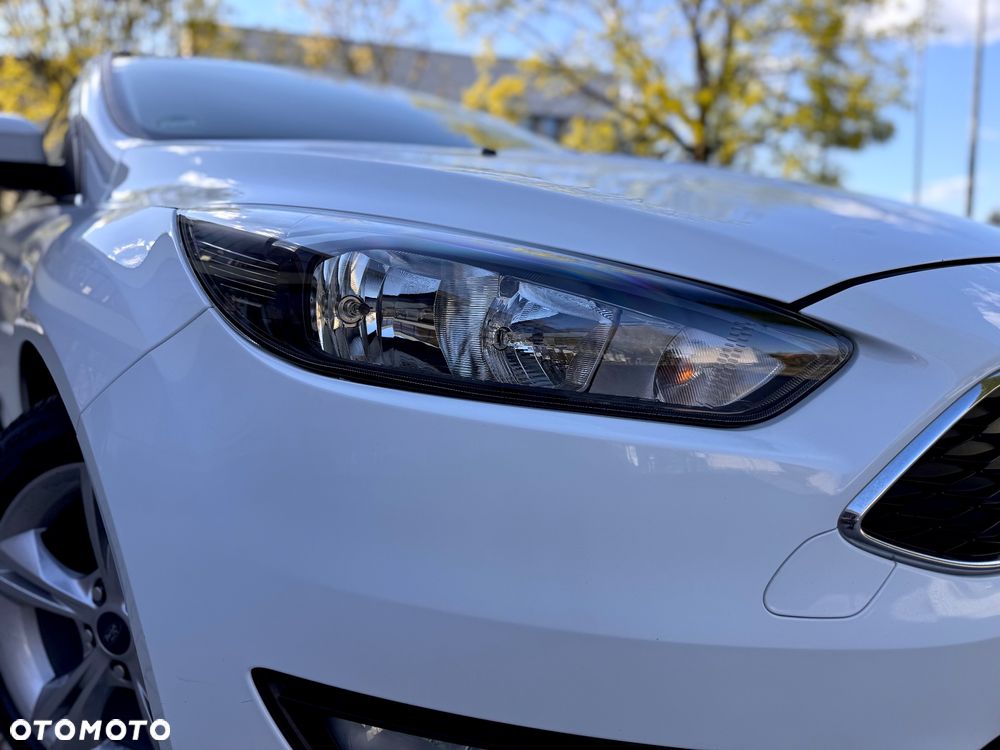 Ford Focus 1.0 EcoBoost Titanium - 10