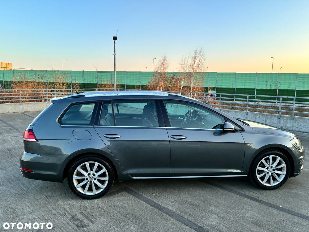 Volkswagen Golf - 17