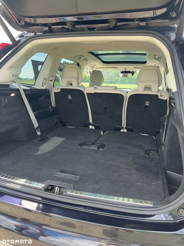Volvo XC 90 T6 AWD Momentum 7os - 37