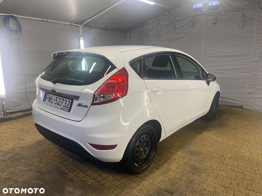 Ford Fiesta 1.6 TDCi ECOnetic Trend ASS - 4