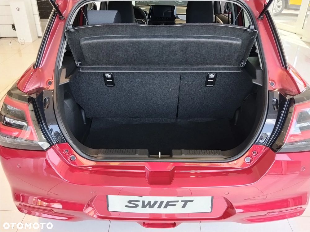 Suzuki Swift 1.2 Dualjet SHVS Premium Plus CVT - 15