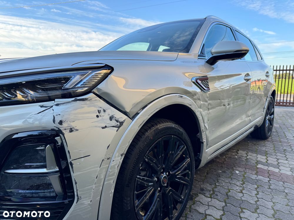 Hongqi HS5 2.0T Flagship AWD - 22