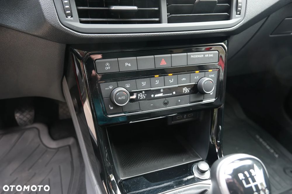 Volkswagen T-Cross 1.0 TSI Style - 13