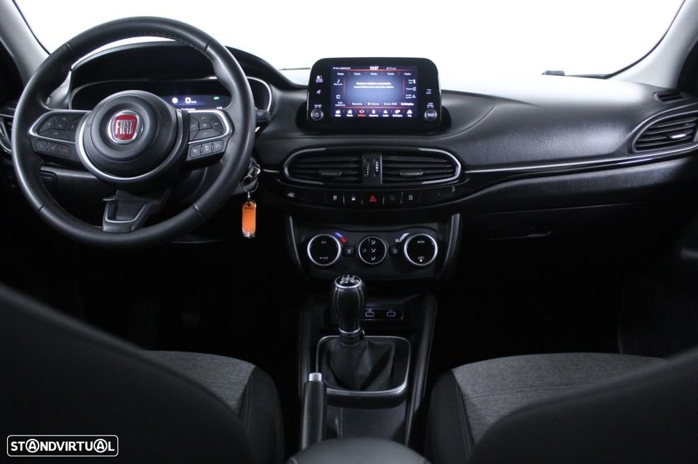 Fiat Tipo Cross 1.0 GSE T3 - 17