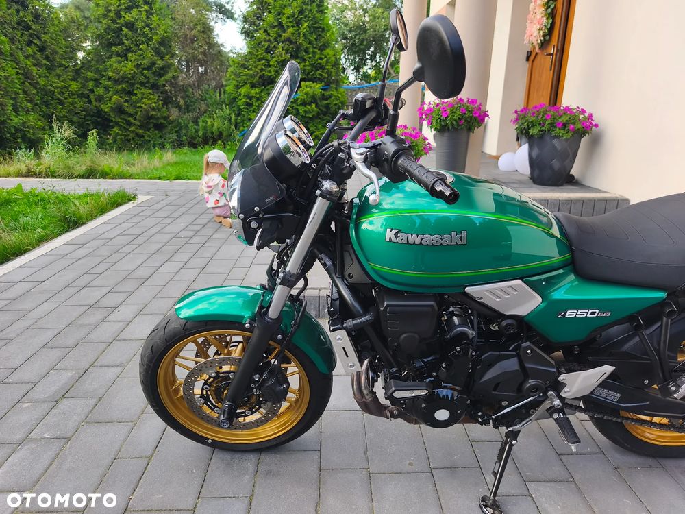 Kawasaki Z 650 RS - 25