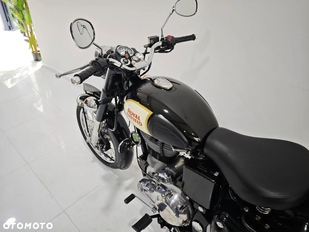 Royal Enfield Classic - 18